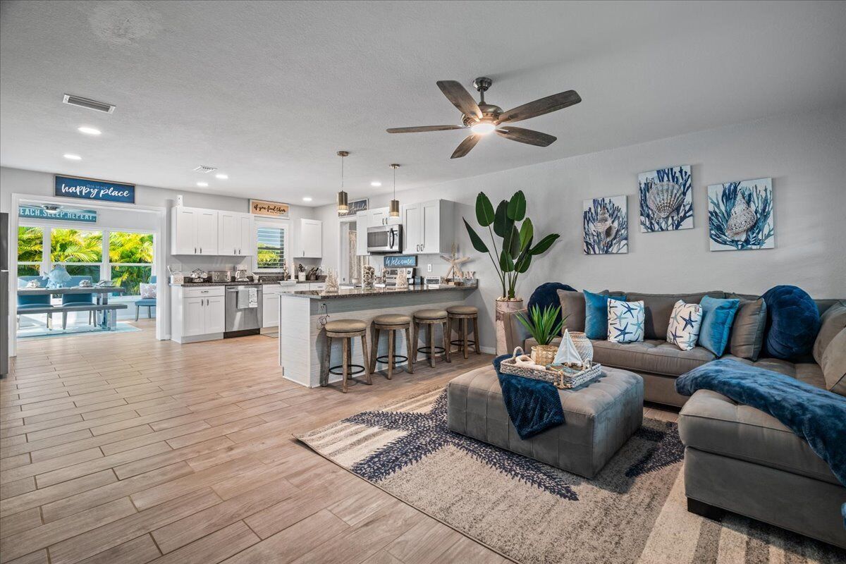 Famous Waters Paradise Pool Home