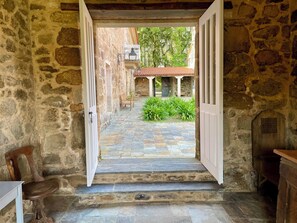 Fachada de la propiedad