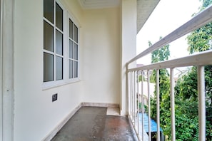Ngoại thất