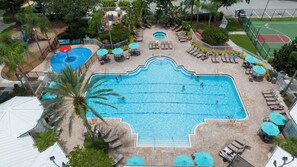A heated pool - 2306 SP - Disney Villa: 2BR, Pool, Near Magic! (Four Corners)