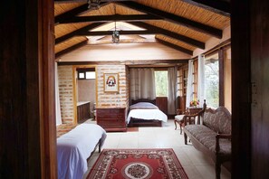 Suite Familiale, vue jardin | Vue de la chambre
