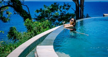 Bali Cliff Glamping