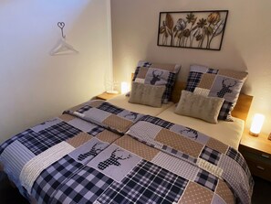 1 Schlafzimmer, kostenloses WLAN, Bettwäsche