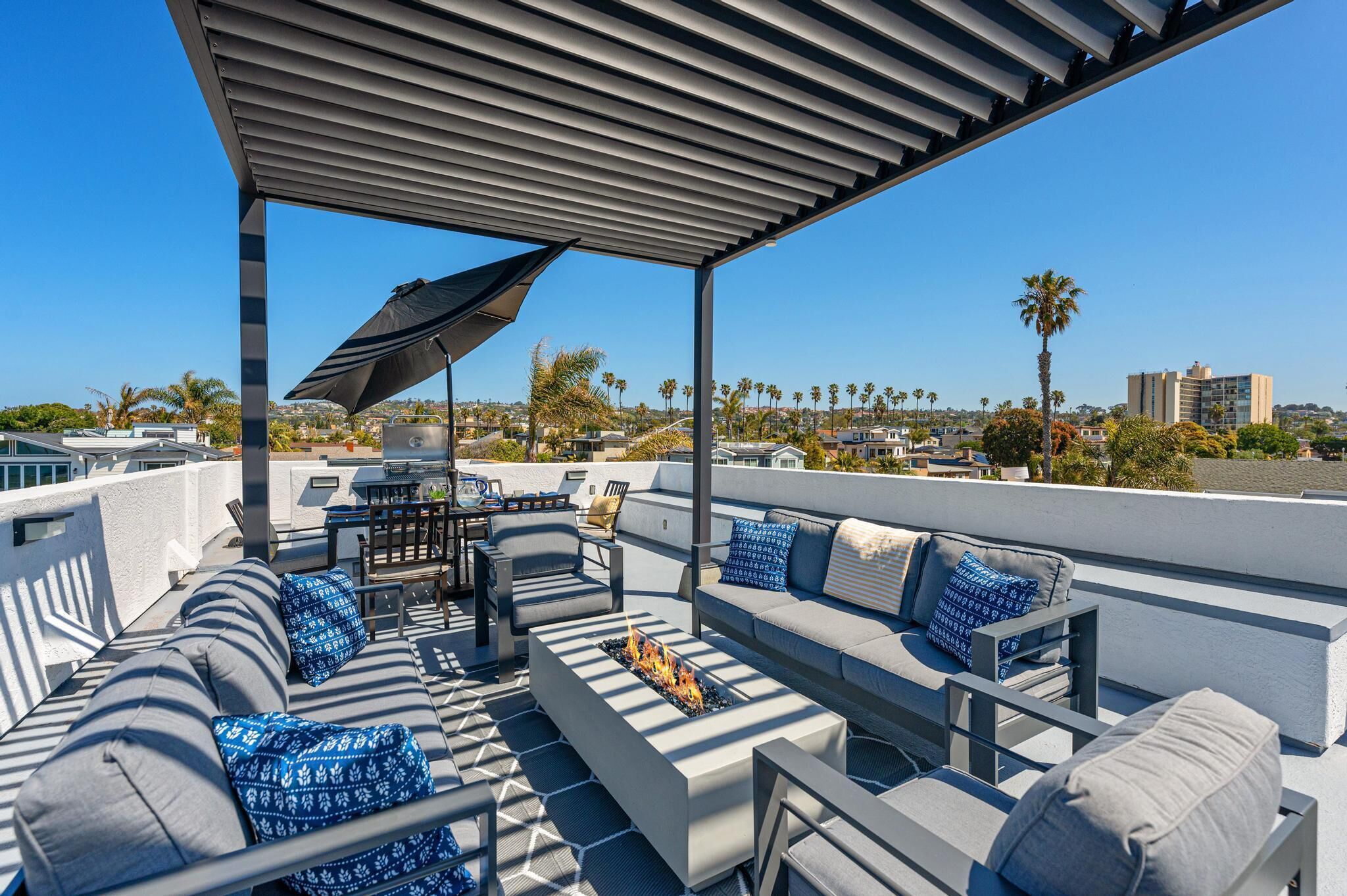 Just reduced - Rooftop Pacific Beach Views