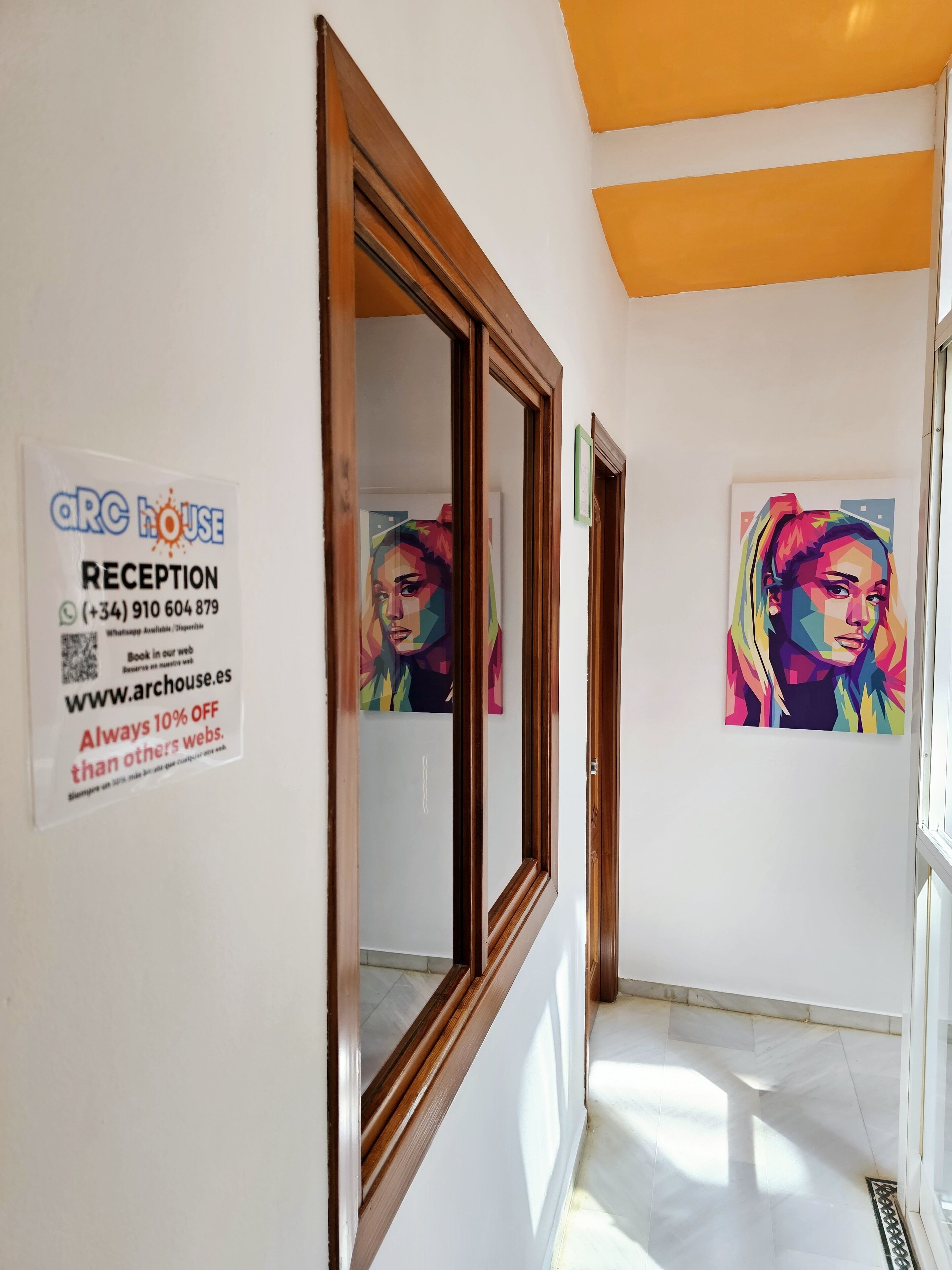 Photo - Arc House Plaza