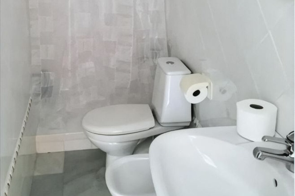Double Room With Private Bathroom