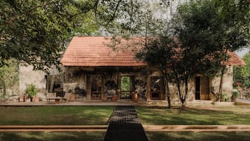 واجهة المنشأة