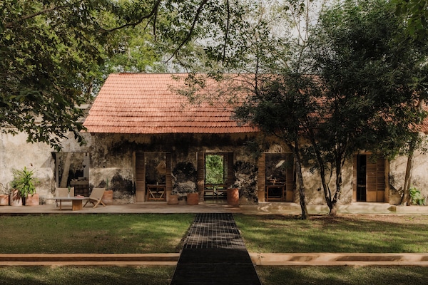 Façana frontal de l'allotjament