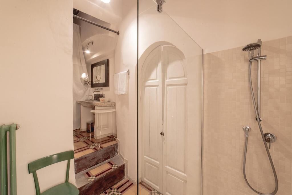 Casa San Giacomo, 90 m Osteria Francescana