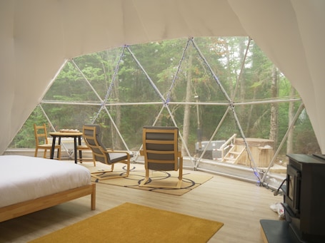 Deluxe Double Room. Glamp Camp