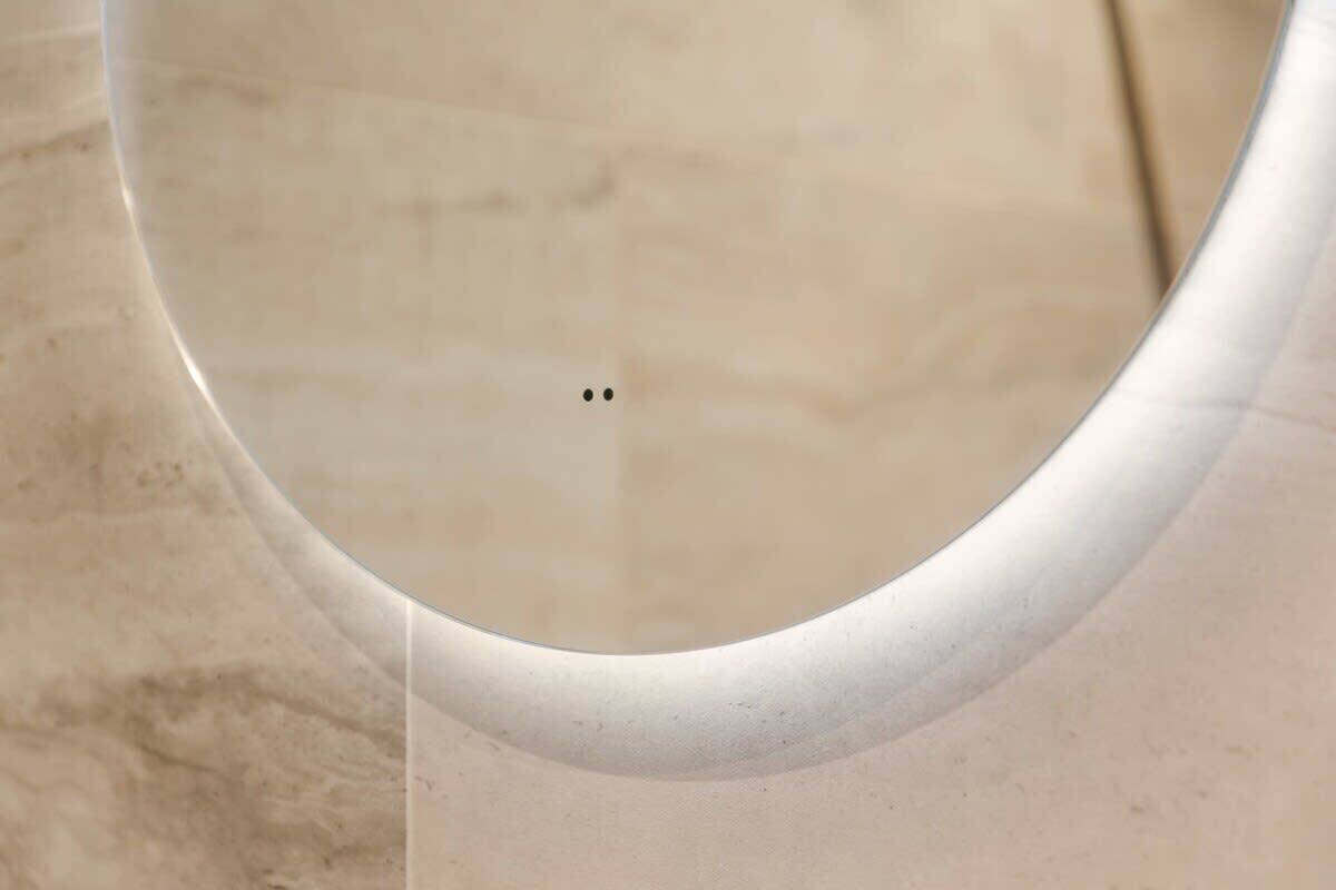 Een douche, handdoeken