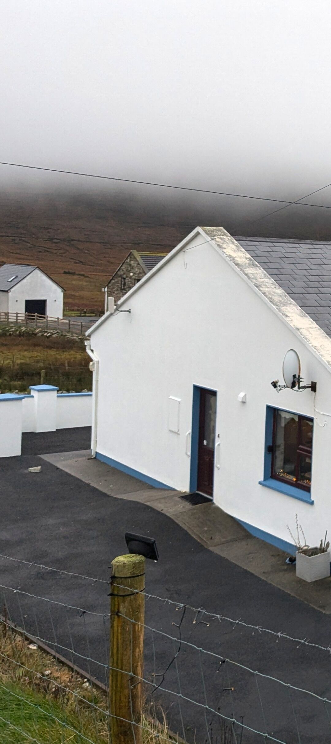 المنشأة من الخارج