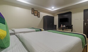 Deluxe Room | Desk, bed sheets - Treebo Address Inn Jubilee Hills (Hyderabad)