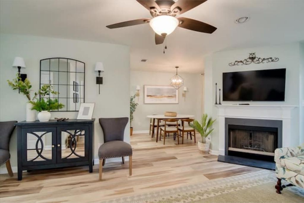 Classy 2BR1BA close to Masters