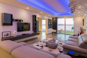 Télévision, espaces bureaux