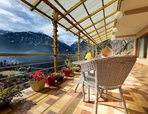 Romantic Master Bedroom | Olive Manali Cottage