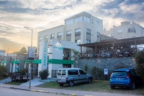 Fachada da propriedade