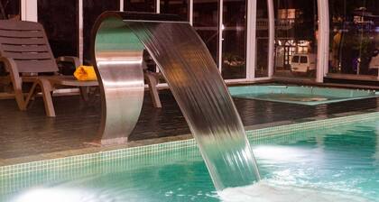 Altos Valeria Apart Hotel