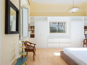 コンフォート アパートメント | 2 室のベッドルーム、アイロン / アイロン台、WiFi (無料)