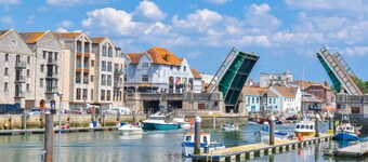 Home & A'Wey - Holiday home near harbour