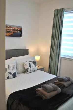 2 soverom, strykejern/-brett, wi-fi og sengetøy