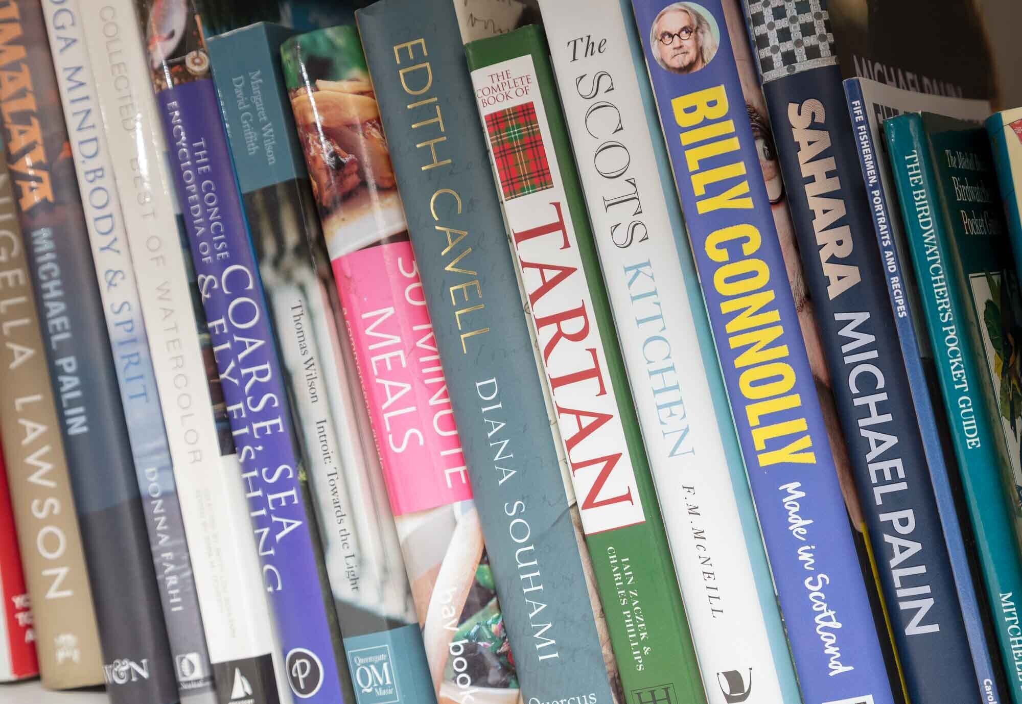 A bookshelf filled with books.