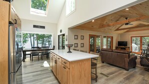 Interior - Newly Remodeled 5-BR Waterfront home on Sebago Lake – Spacious and Stunning! (Raymond)