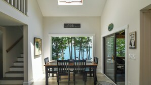 Dining - Newly Remodeled 5-BR Waterfront home on Sebago Lake – Spacious and Stunning! (Raymond)
