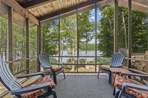 Frye Island Waterfront Retreat with Spectacular Frye’s Leap Views