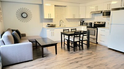 Adorable 2-bedroom basement suite