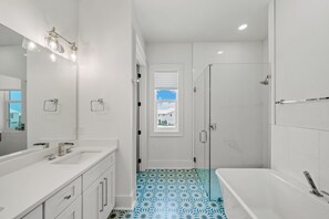 Towels - One Too Many: 5BR Home on SGI- Beach Views, Priv. Pool, Sleeps 14 (St. George Island)