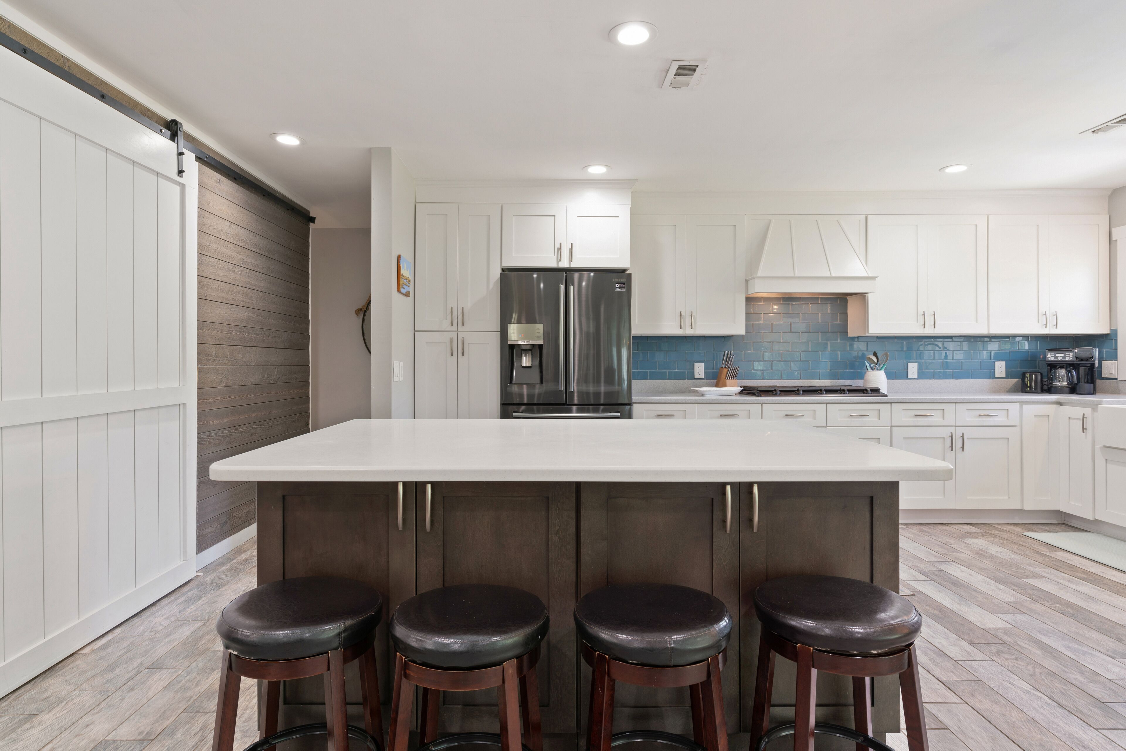 C Gull's Hideaway Sleeps 8, new pool