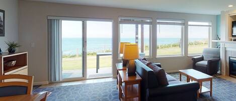 TV, fireplace, DVD player