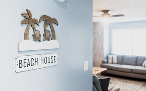 Smart TV, videojuegos, reproductor de DVD y oficina 