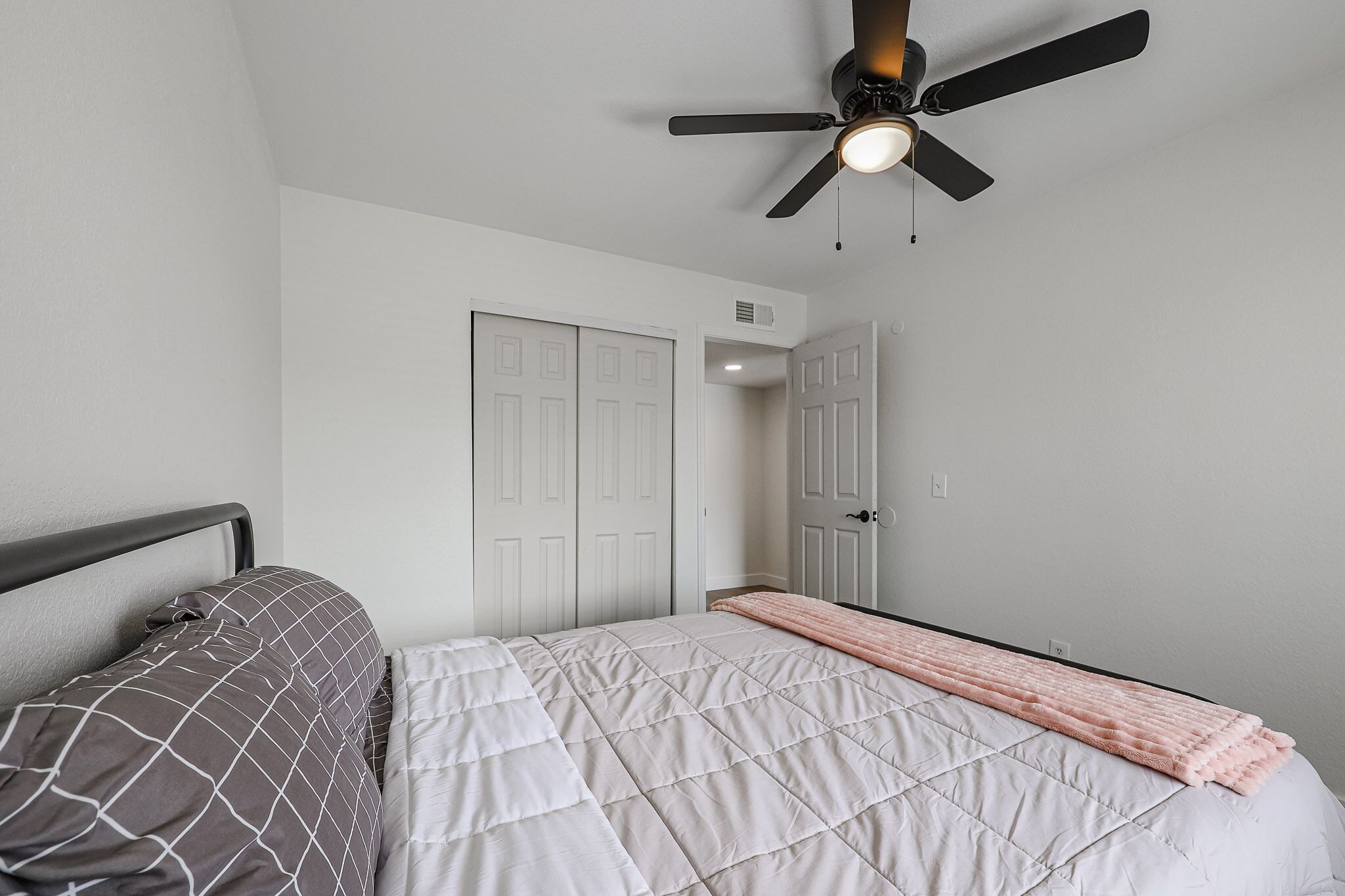 3 Bedroom home Near Downtown Gilbert