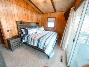 3 chambres, fer et planche à repasser, Wi-Fi gratuit, draps fournis