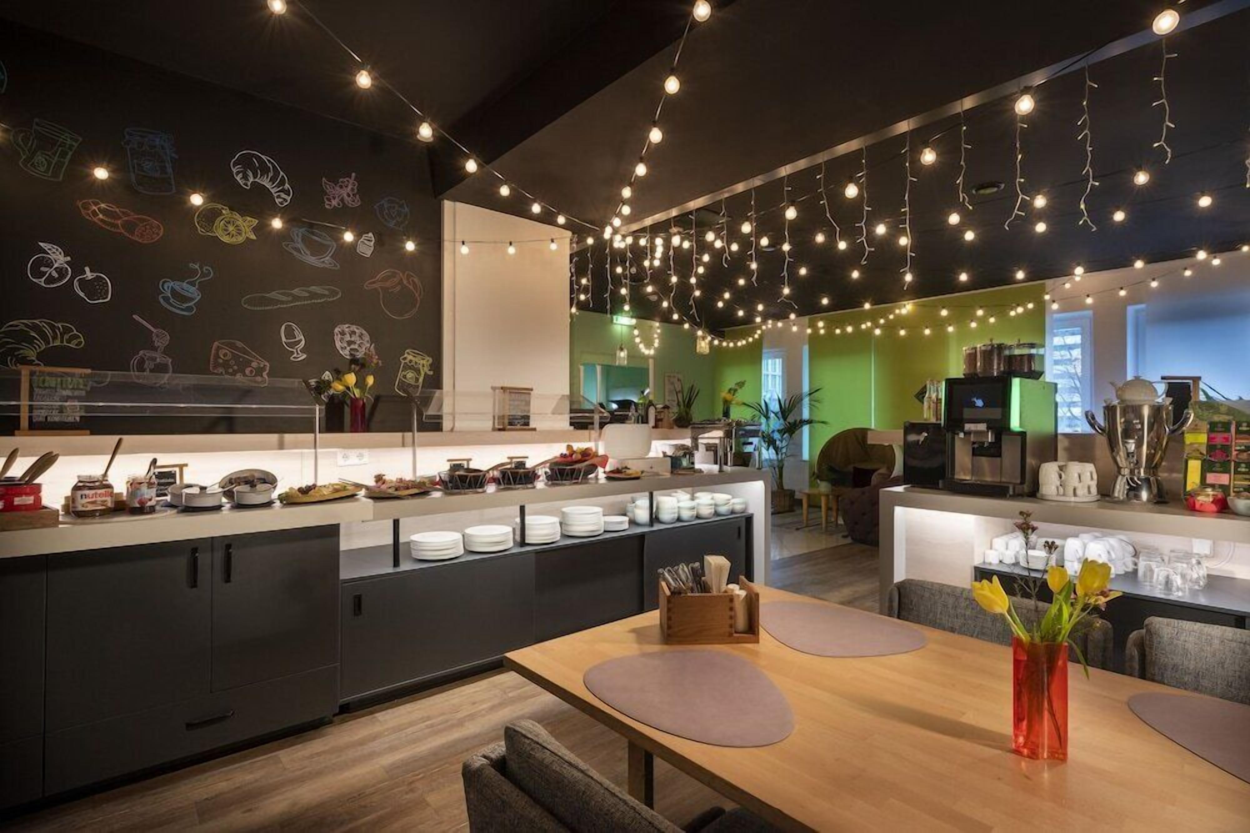 تناول الطعام