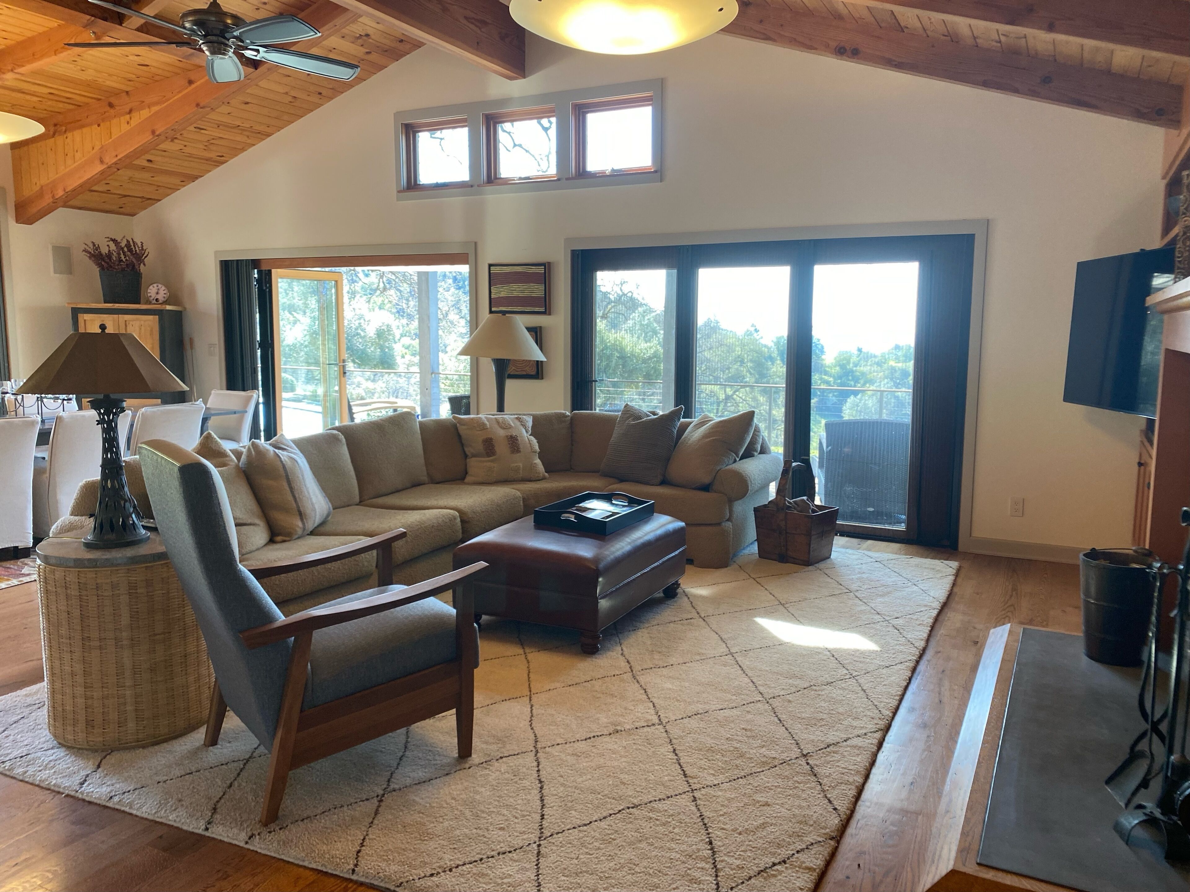 Hilltop views, 30 private acres, expansive swimming pool