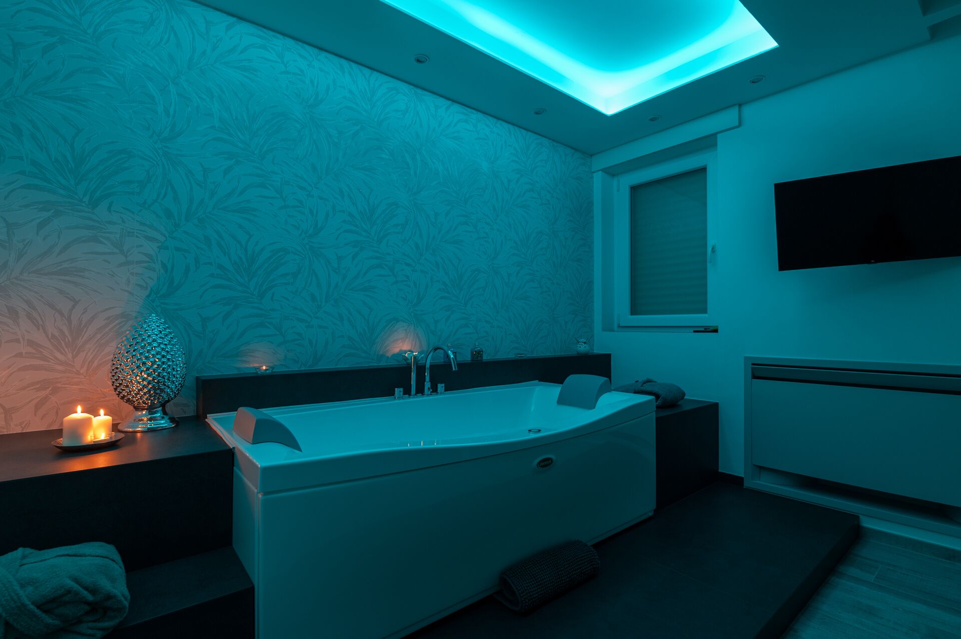 Dimora Alighieri con Jacuzzi e Bagno Turco