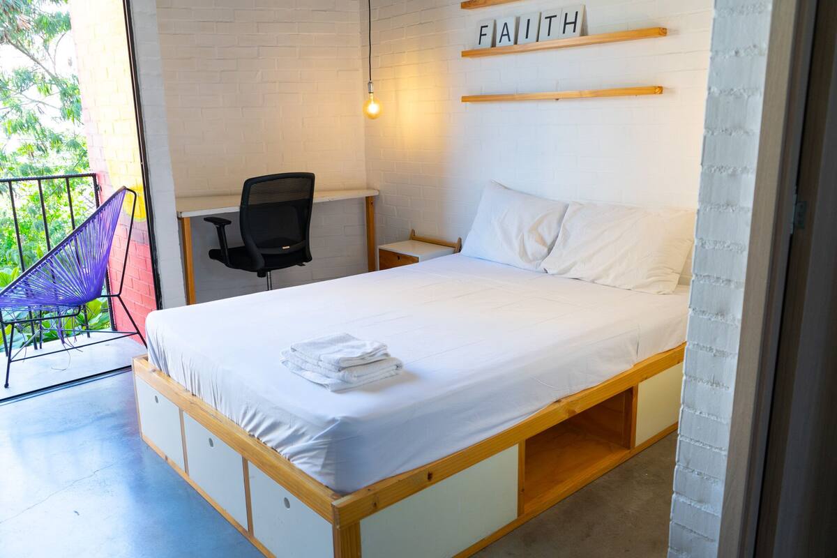 Comfort studio | Een minibar, gratis wifi, beddengoed