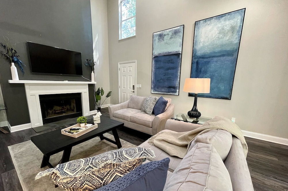 Spacious townhome central to all Pinehurst Golf courses