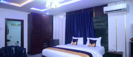 Chambre simple Affaires, 1 grand lit jumeau | AccĂšs au Wi-Fi (inclus), literie fournie