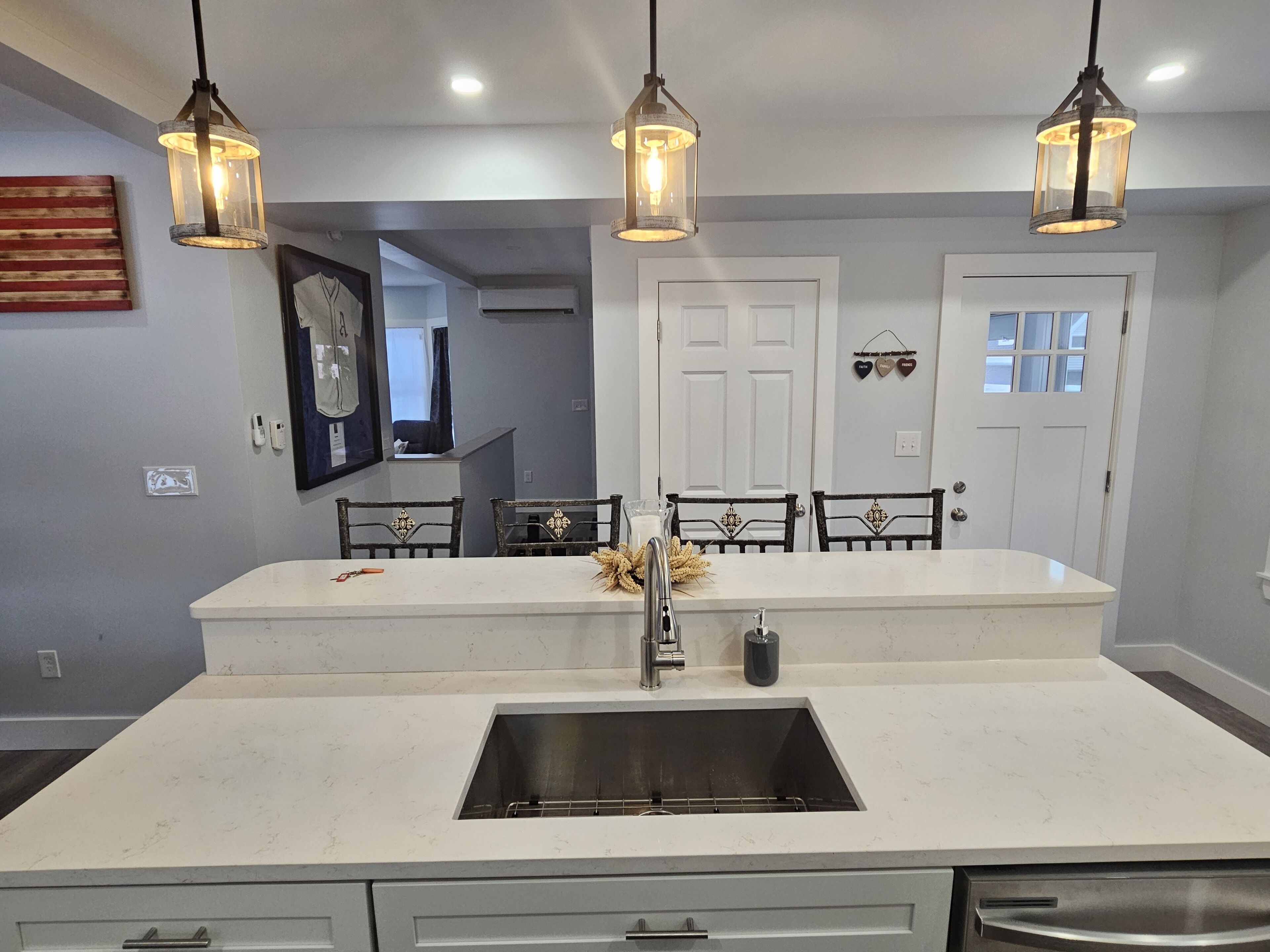 ALL NEW ~ The Historic Seaward Cottage