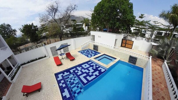 Terrace/patio - HOTEL SANTA FE DEL PARQUE (Santa Fe de Antioquia)