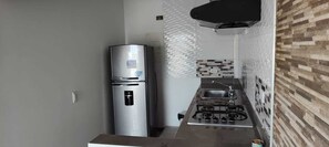 Quarto triplo família, várias camas | Roupas de cama premium, edredons de pluma, individualmente decorados