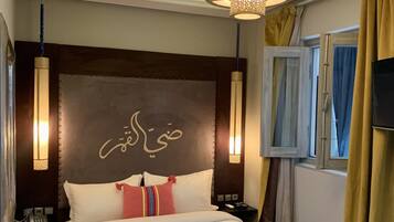 1 bedroom, Egyptian cotton sheets, premium bedding, in-room safe