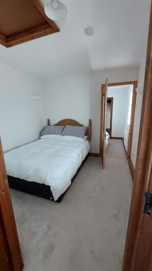 2 bedrooms, WiFi - English heritage Cottage Devon  Dog-friendly near beaches/National Parks (Devon)