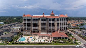 Exterior - 2BR- 14th floor South side Angled Oceanview Condo| Free Parking| Resort Access| (North Myrtle Beach)