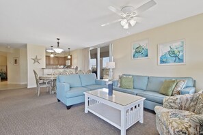 Smart TV, DVD player