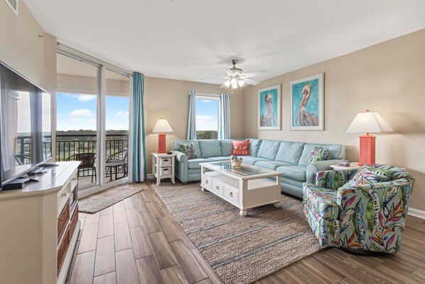 Téléviseur connecté, lecteur de DVD